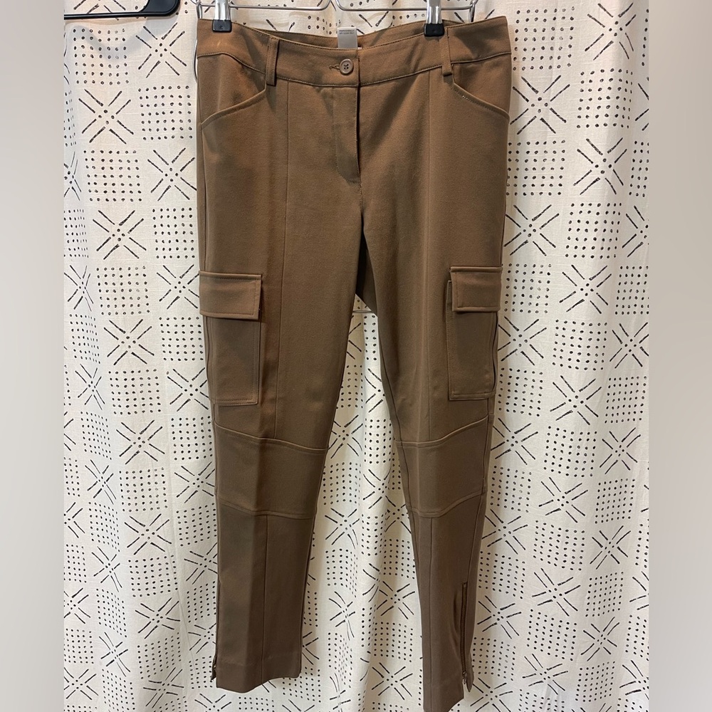 Cache cargo pants with zipper detail